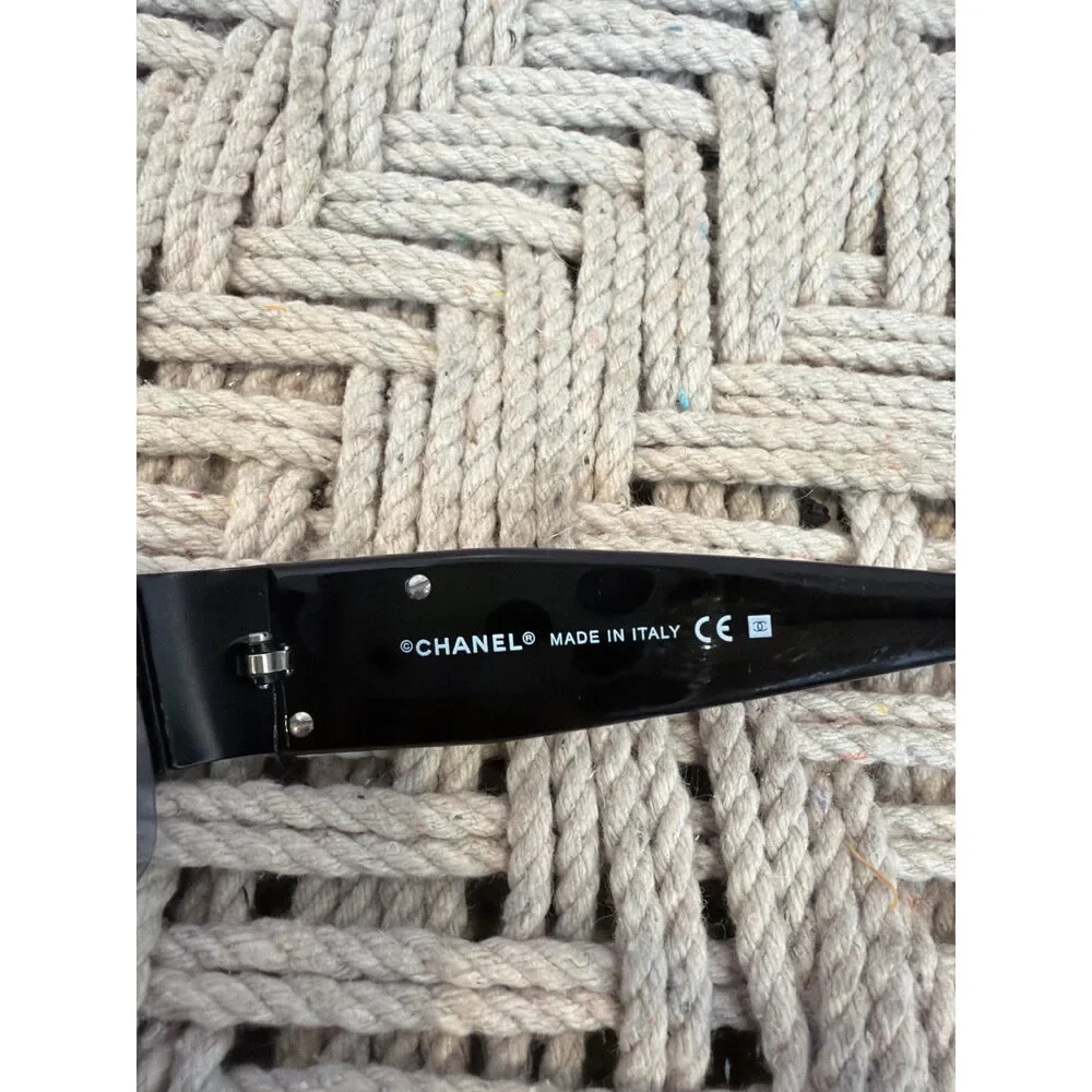 Chanel Crystal CC 4117B Rimless Shield Sunglasses Black One Size Excellent